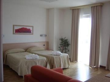 Park Hotel Мондові Екстер'єр фото